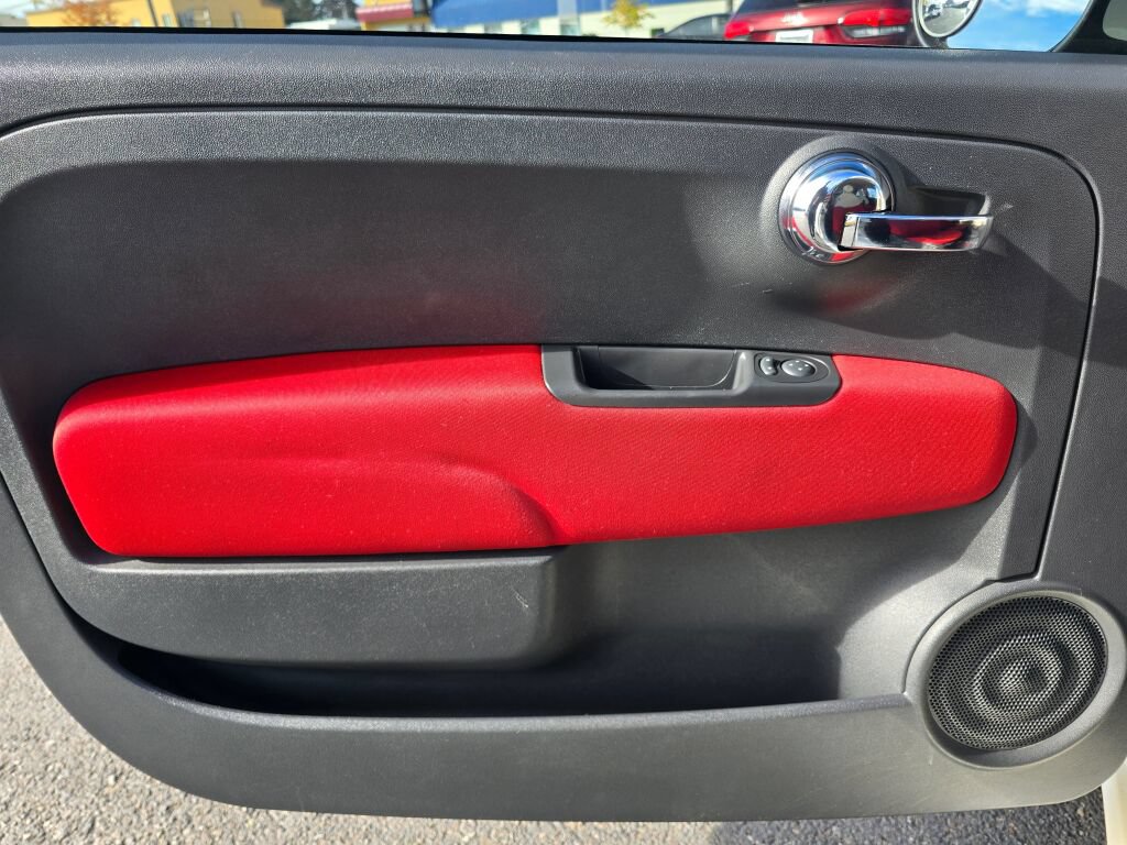 Used 2015 FIAT 500 Pop FWD image 15