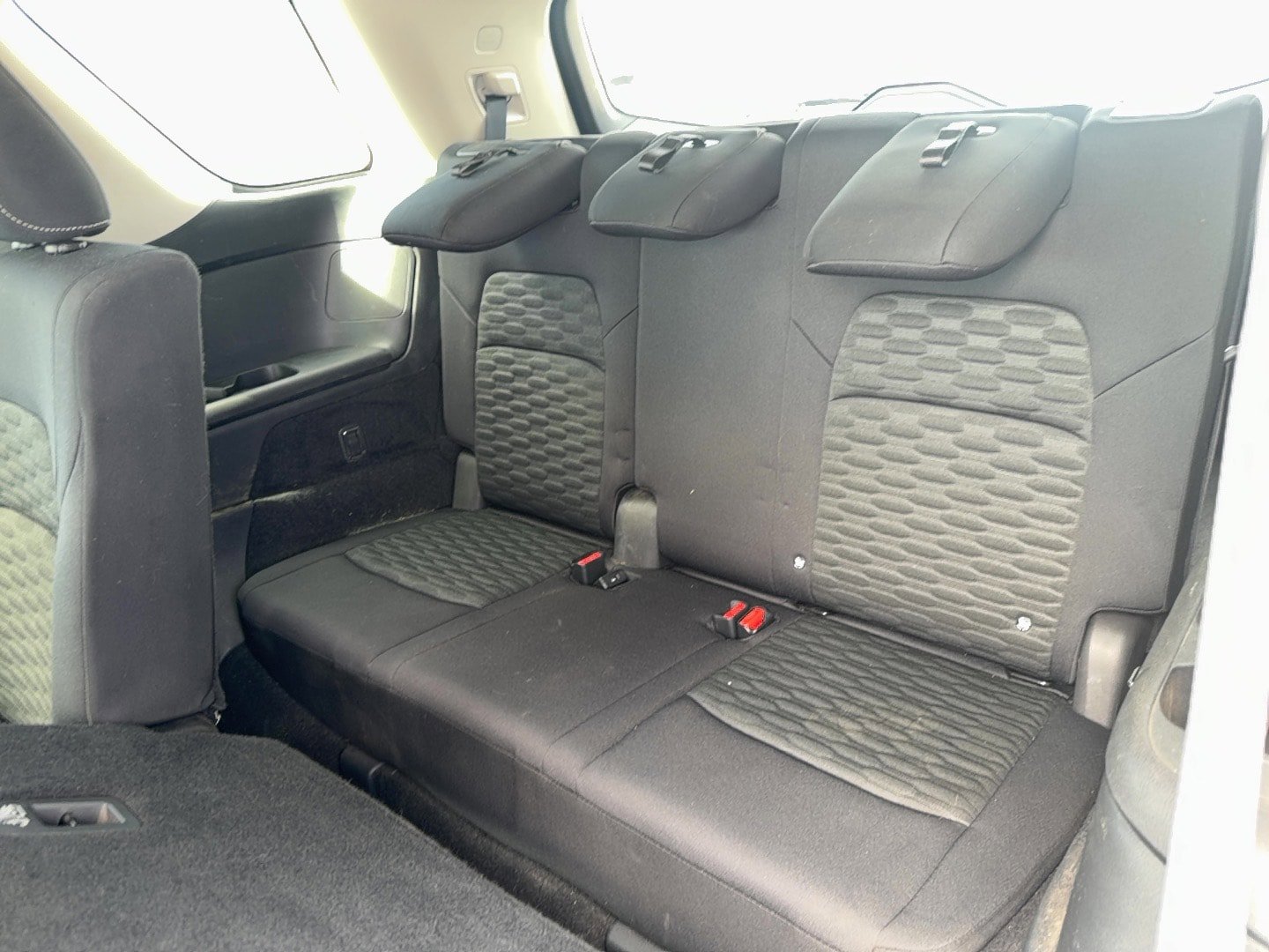 Used 2022 Nissan Pathfinder SV AWD/4WD image 15