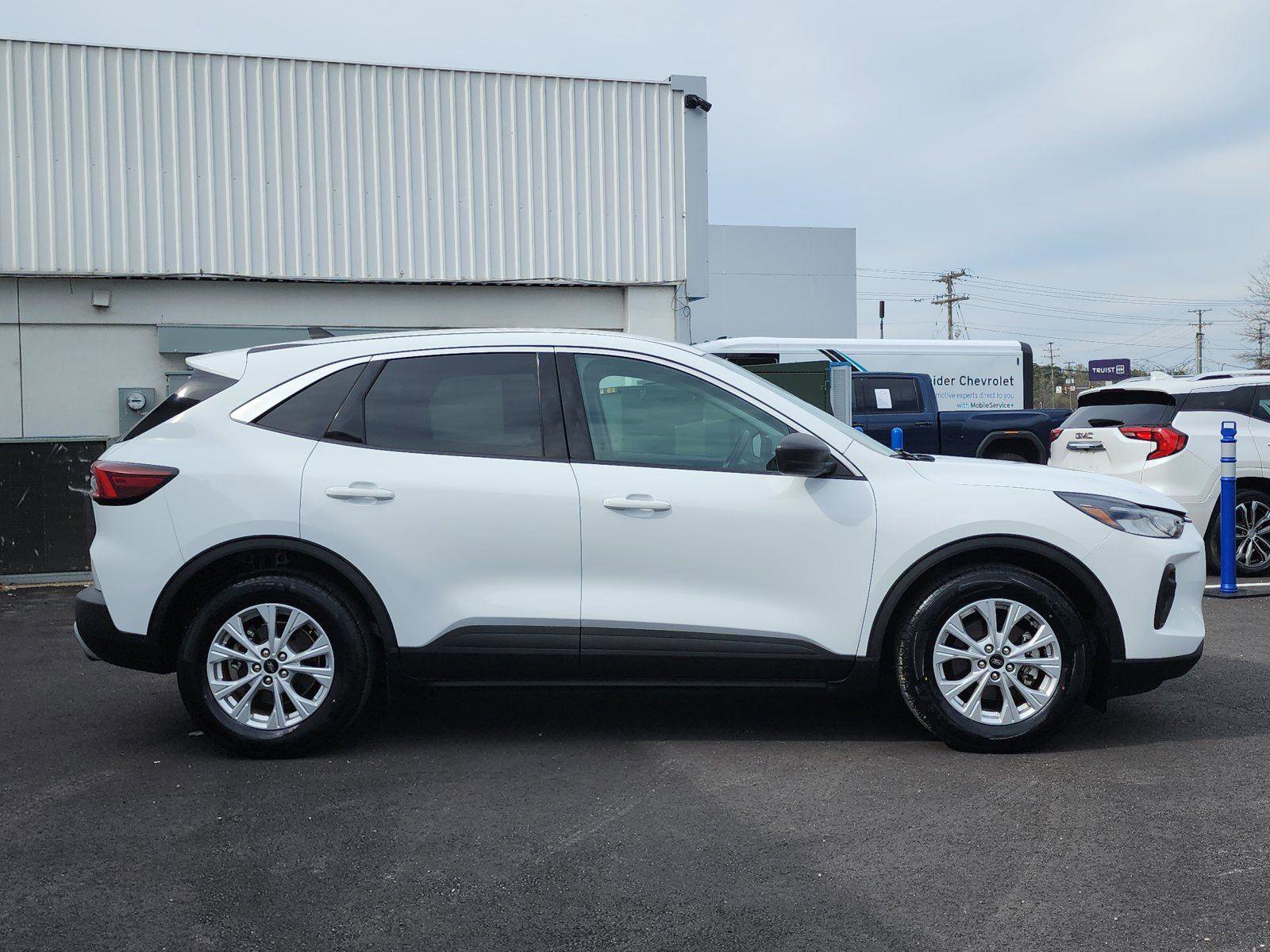 Used 2023 Ford Escape Active w/ Tech Pack #1 image 6