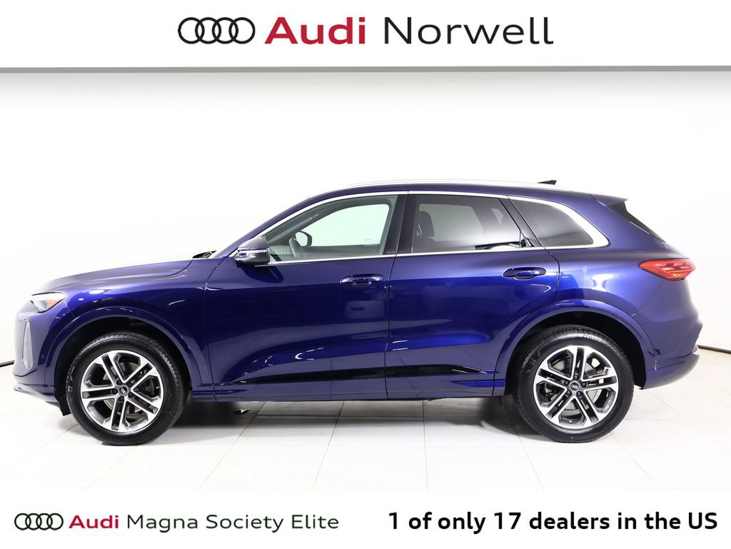 Used 2025 Audi Q5 Premium Plus w/ Premium Plus AWD/4WD image 13