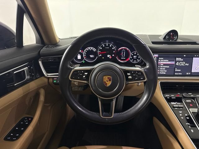 Used 2018 Porsche Panamera 4 AWD/4WD image 38