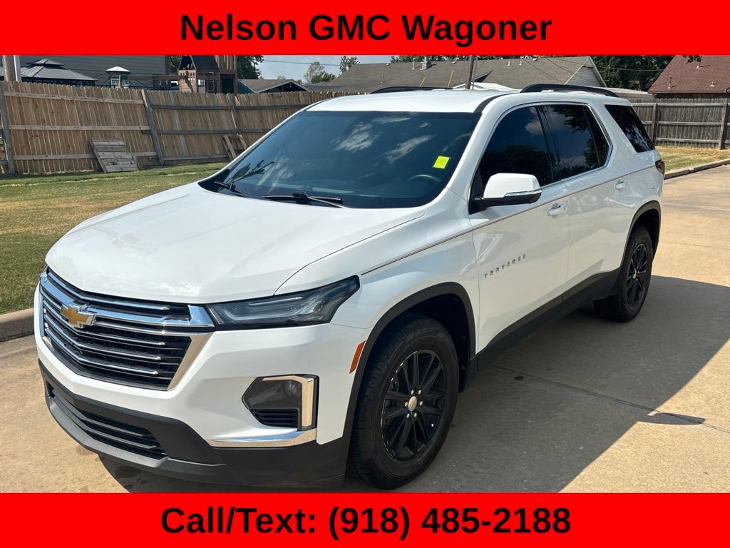 Used 2022 Chevrolet Traverse LT