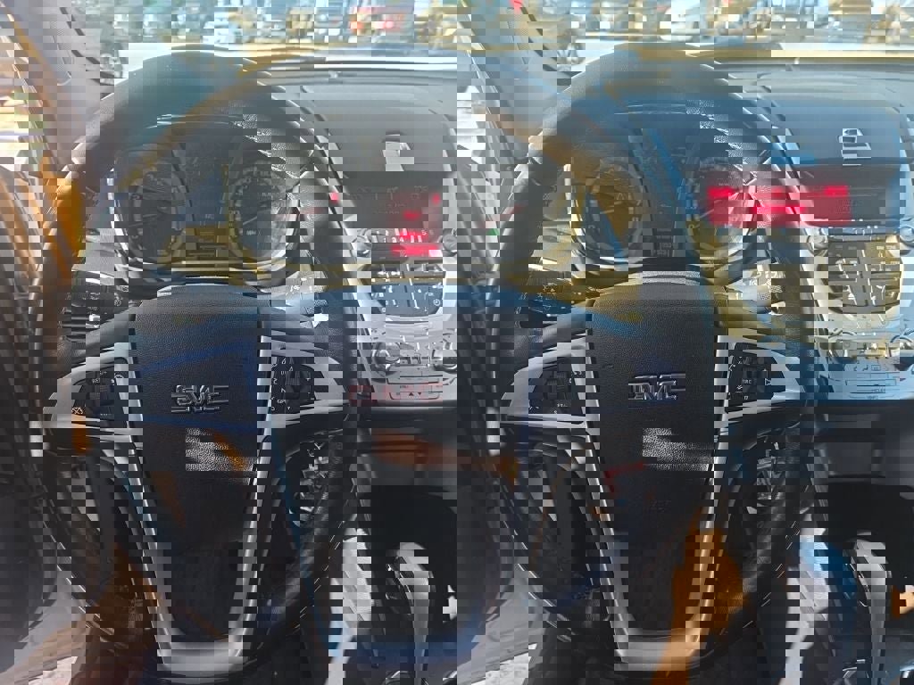 Used 2010 GMC Terrain SLE image 15