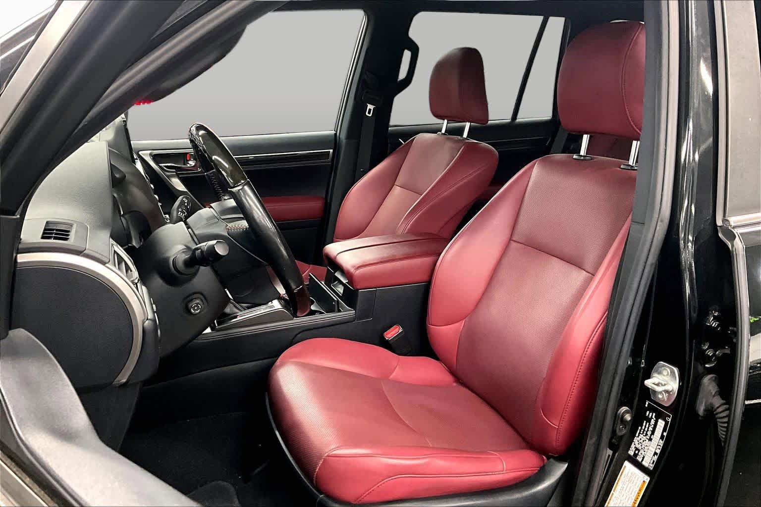 Used 2022 Lexus GX 460 Premium w/ Accessory Package AWD/4WD image 8