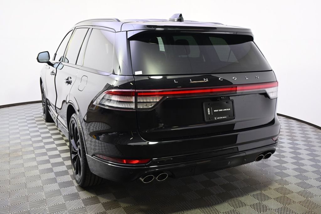 New 2026 Lincoln Aviator Reserve w/ Jet Appearance Package image 4