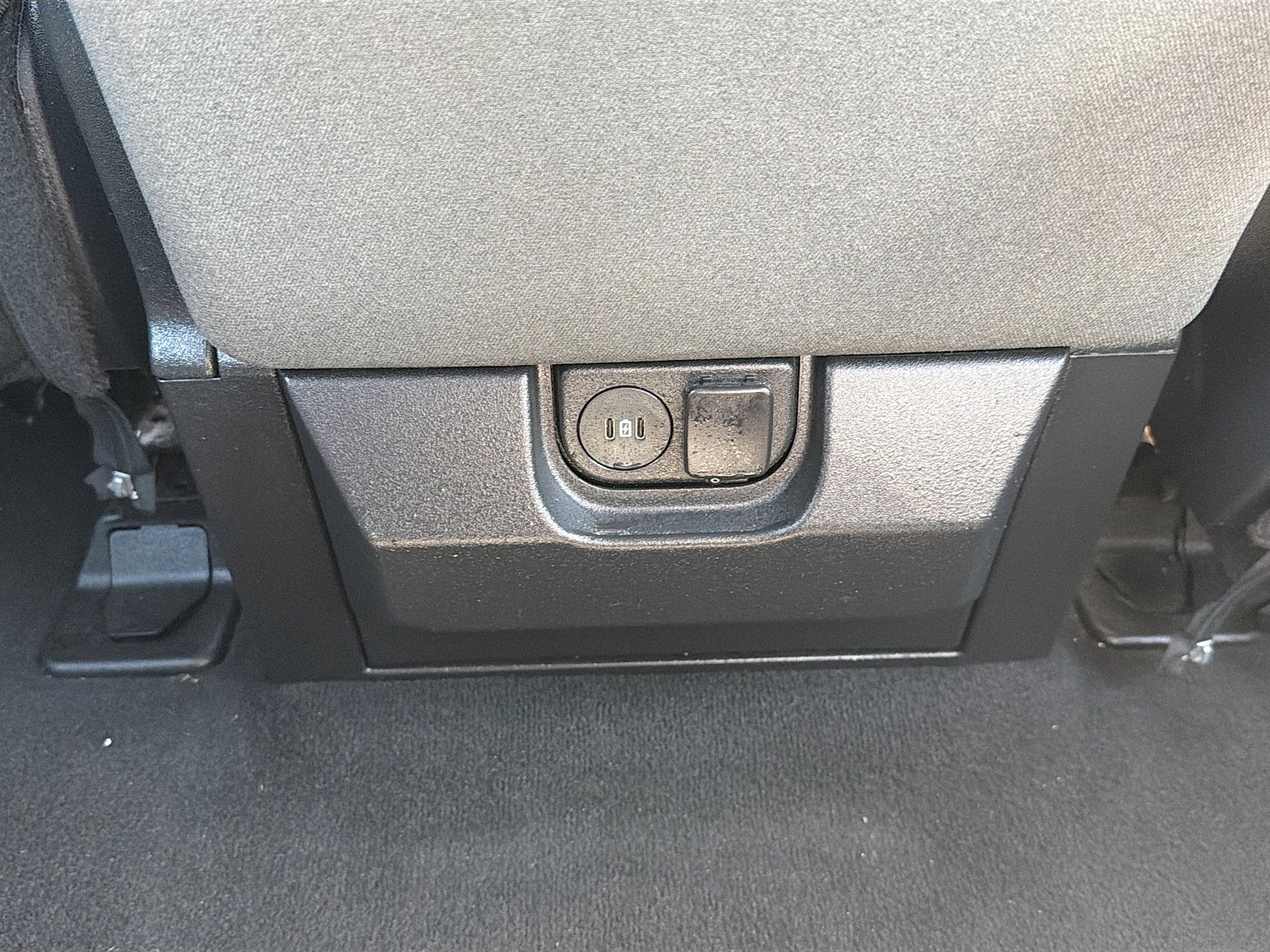 Used 2025 Ford F250 XLT image 19