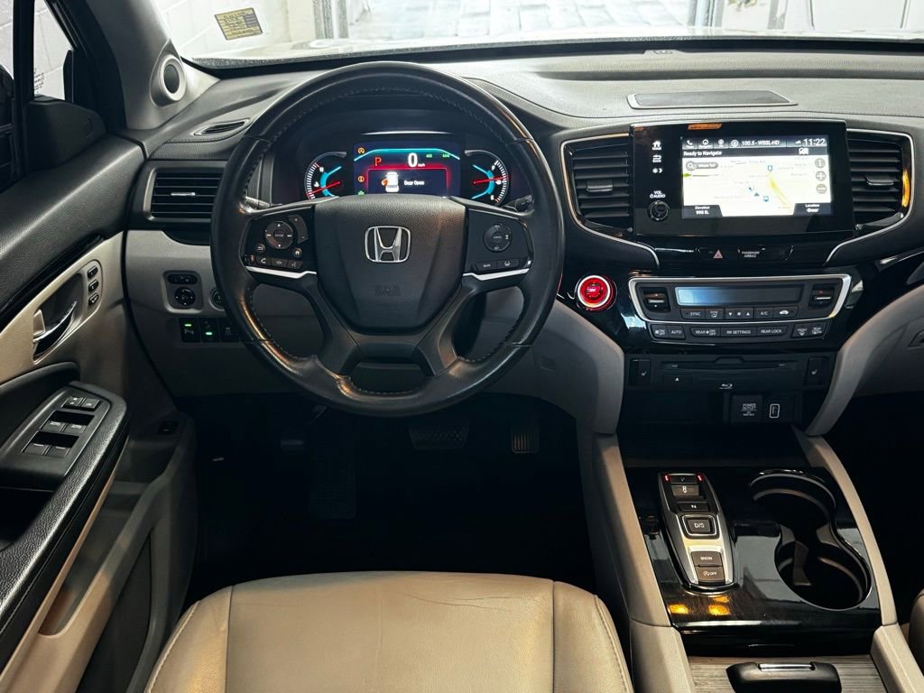 Used 2019 Honda Pilot Touring image 12