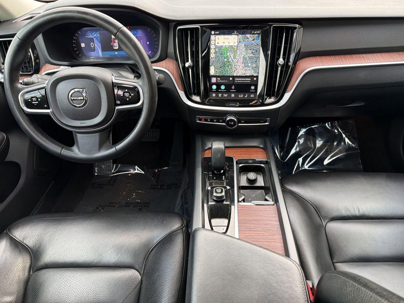 Used 2024 Volvo S60 B5 Plus FWD image 24