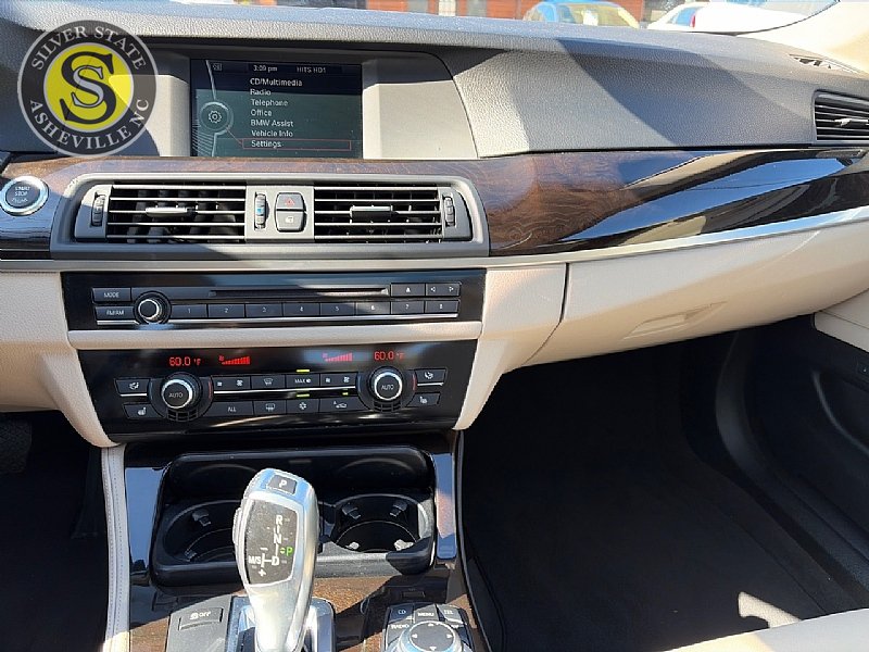 Used 2011 BMW 535i Sedan RWD image 21