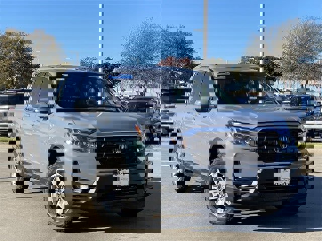 Certified 2025 Honda Ridgeline RTL image 2