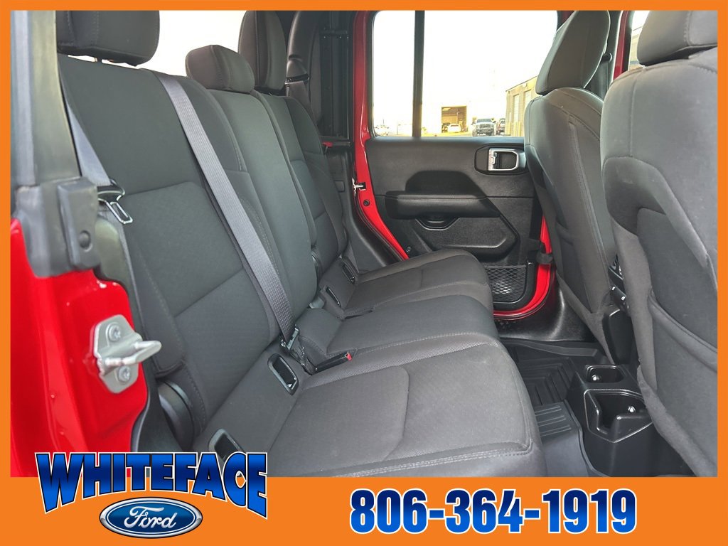 Used 2023 Jeep Gladiator Overland image 38
