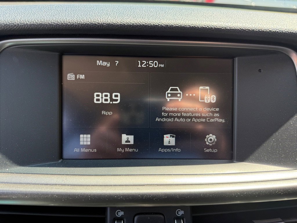 Used 2018 Kia Optima S w/ 18" Alloy Wheels Package FWD image 21