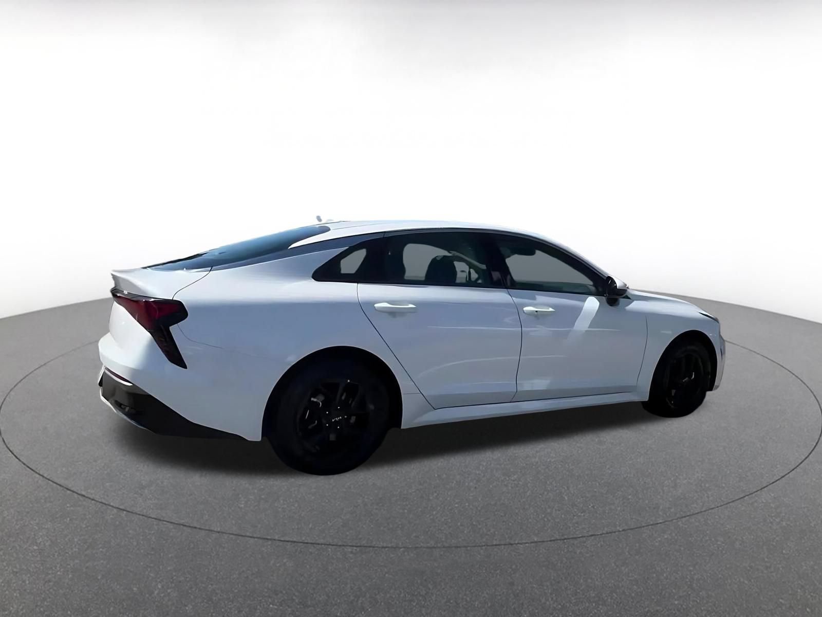 Used 2025 Kia K5 LXS FWD image 14