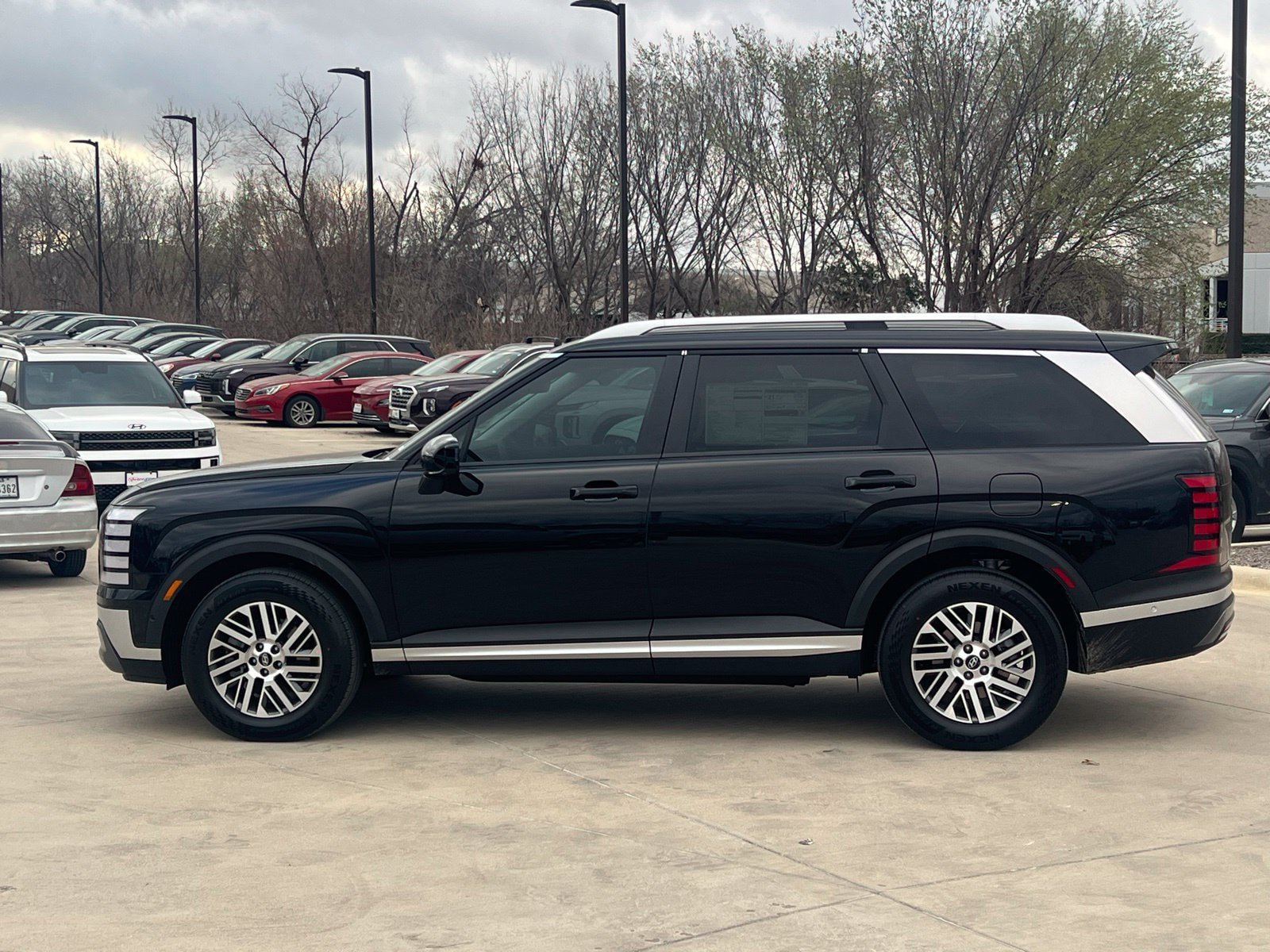 New 2026 Hyundai Palisade SEL FWD image 6