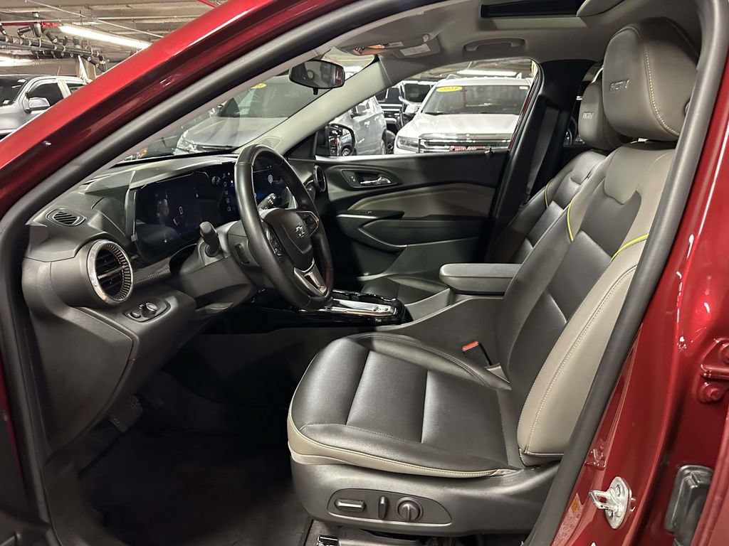 Certified 2024 Chevrolet Trax ACTIV w/ Sunroof Package FWD image 12