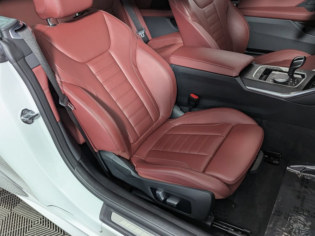 Certified 2022 BMW 430i Convertible w/ M Sport Package RWD image 28
