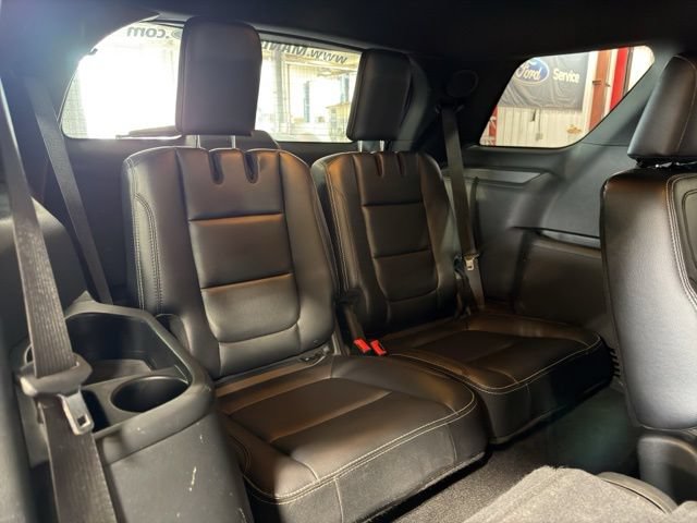 Used 2019 Ford Explorer Limited w/ Ford Safe & Smart Package AWD/4WD image 24