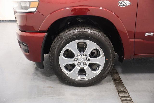 New 2026 RAM 1500 4x4 Crew Cab image 21