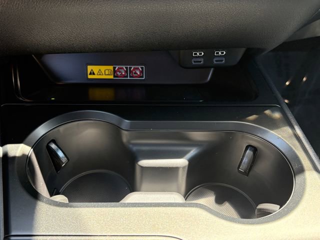 New 2026 Lexus UX 300h FWD image 17
