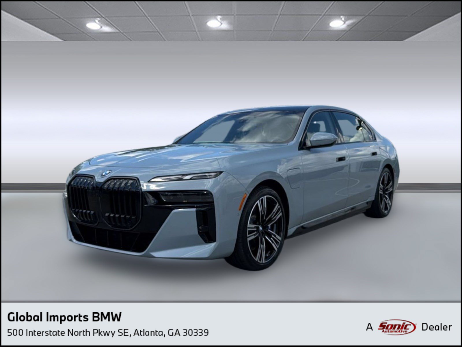 New 2026 BMW 750e xDrive AWD/4WD image 1