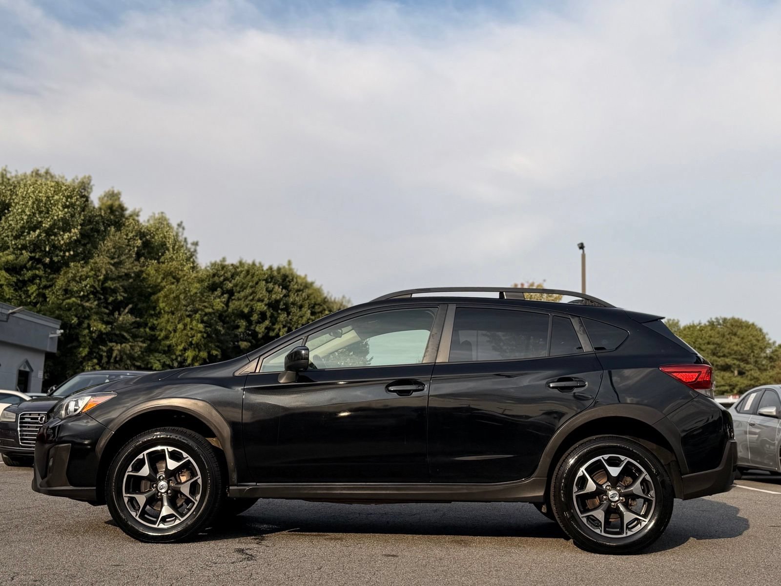 Used 2018 Subaru Crosstrek 2.0i Premium AWD/4WD image 2