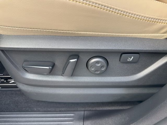 New 2026 Nissan Armada Platinum Reserve image 16