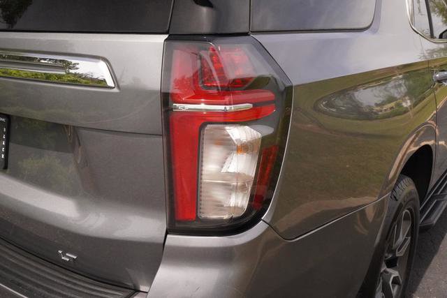 Used 2021 Chevrolet Tahoe LT w/ Luxury Package image 37