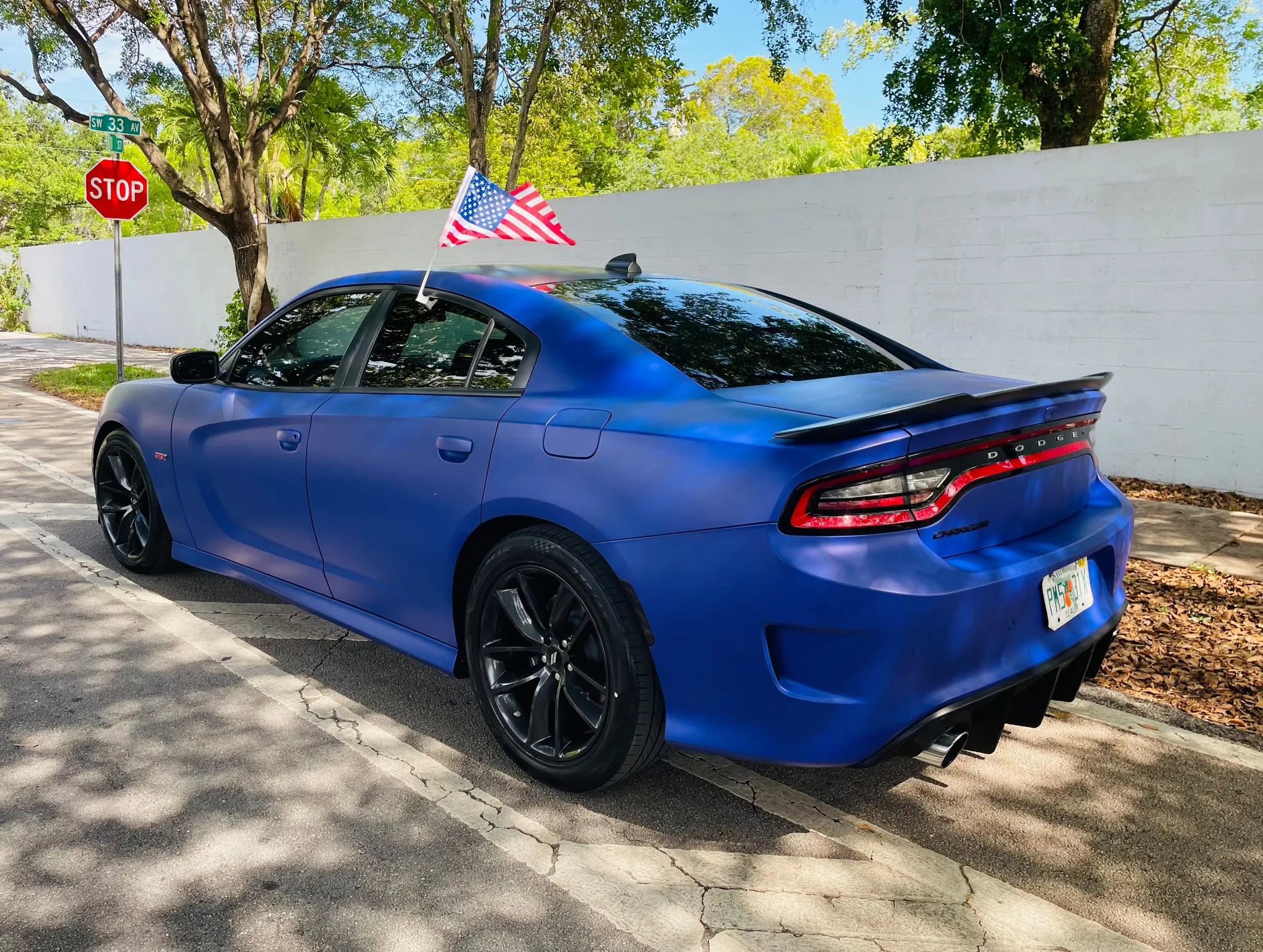 Used 2018 Dodge Charger R/T Scat Pack w/ Beats Audio Group RWD image 3