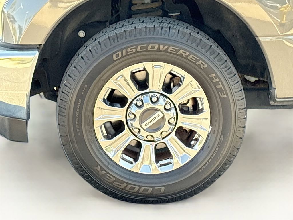 Used 2018 Ford F250 XLT w/ XLT Premium Package RWD image 29