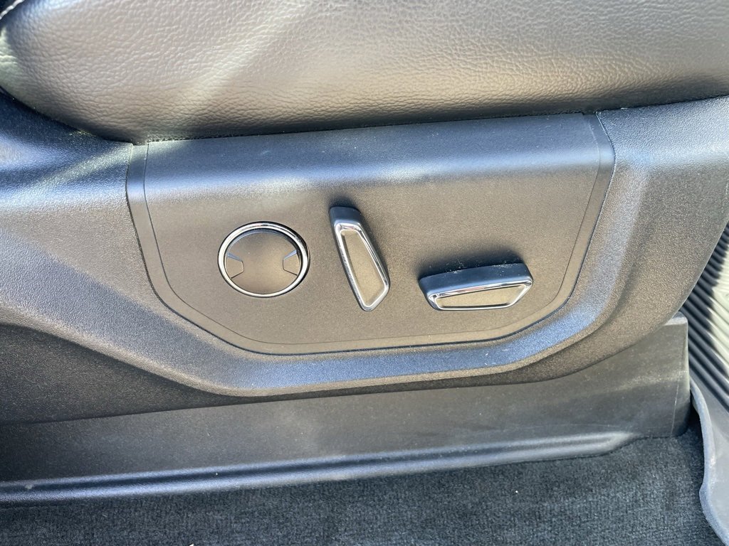 Used 2017 Ford F250 Lariat w/ Snow Plow Prep Package image 60