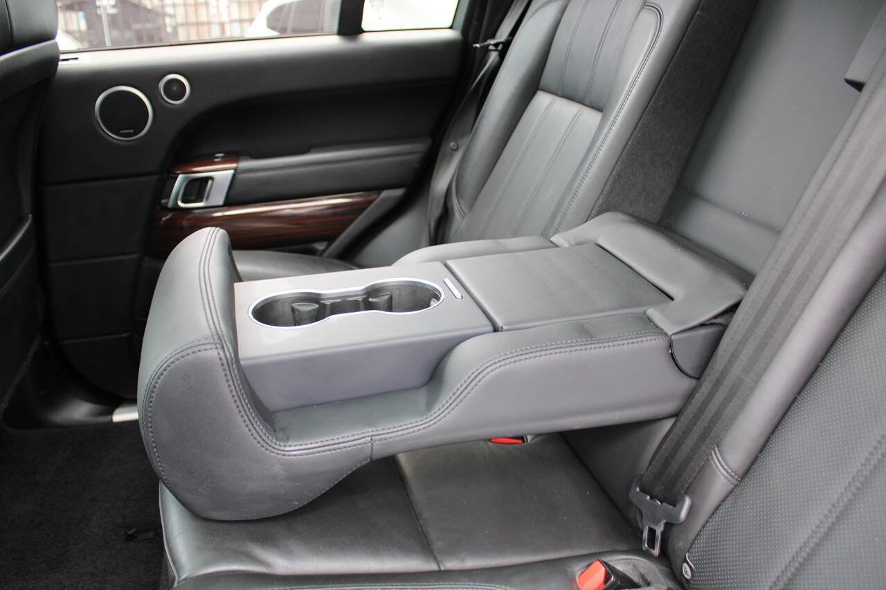 Used 2014 Land Rover Range Rover HSE AWD/4WD image 29