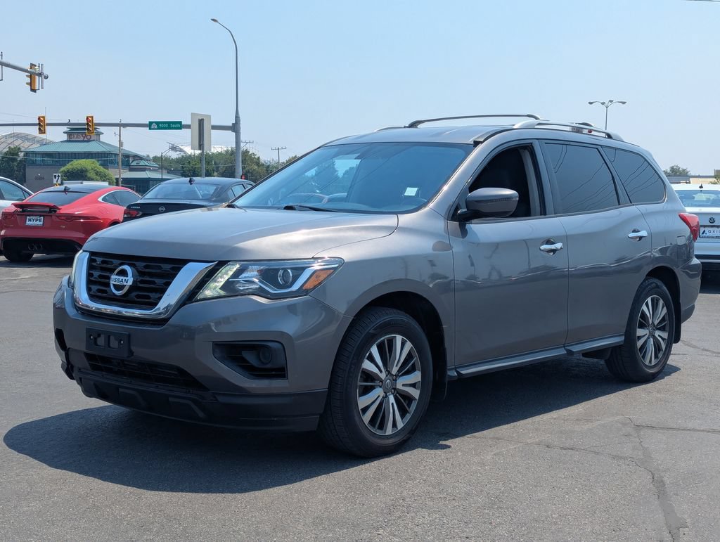 Used 2019 Nissan Pathfinder S FWD image 9
