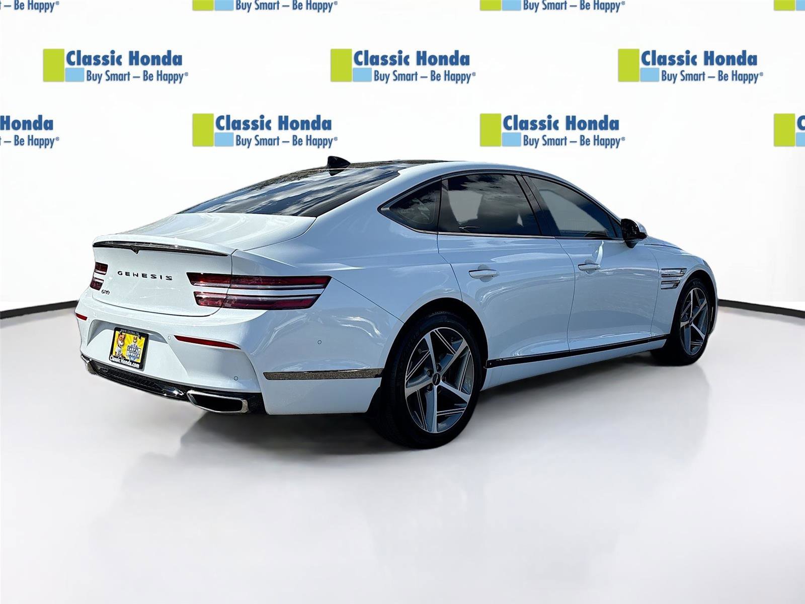 Used 2023 Genesis G80 2.5T w/ Sport Prestige Package image 8