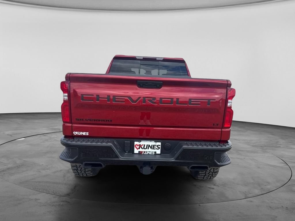 Used 2024 Chevrolet Silverado 1500 LT Trail Boss w/ LT Trail Boss Premium Package AWD/4WD image 10