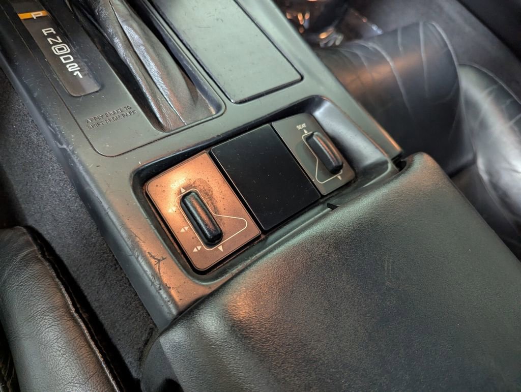 Used 1996 Chevrolet Corvette Coupe image 20