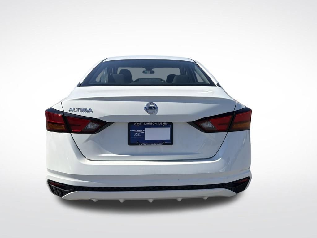 Used 2022 Nissan Altima 2.5 S image 6