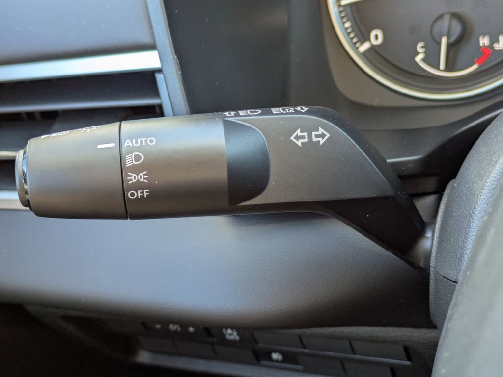 New 2026 Mitsubishi Outlander ES image 26