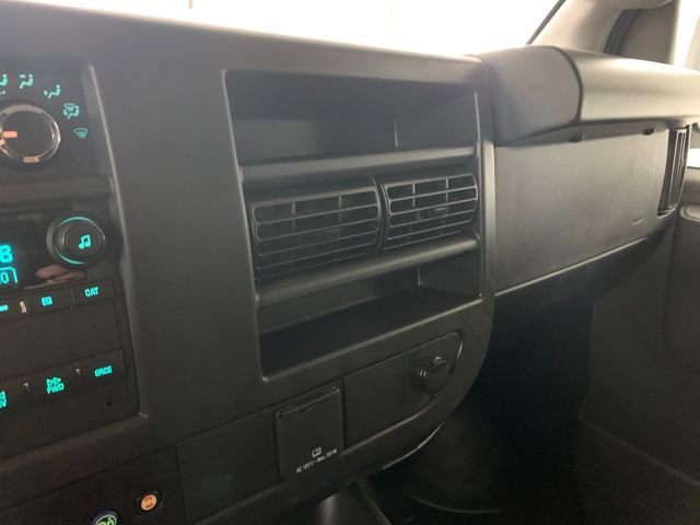 New 2025 Chevrolet Express 3500 Work Van w/ Driver Convenience Package image 44
