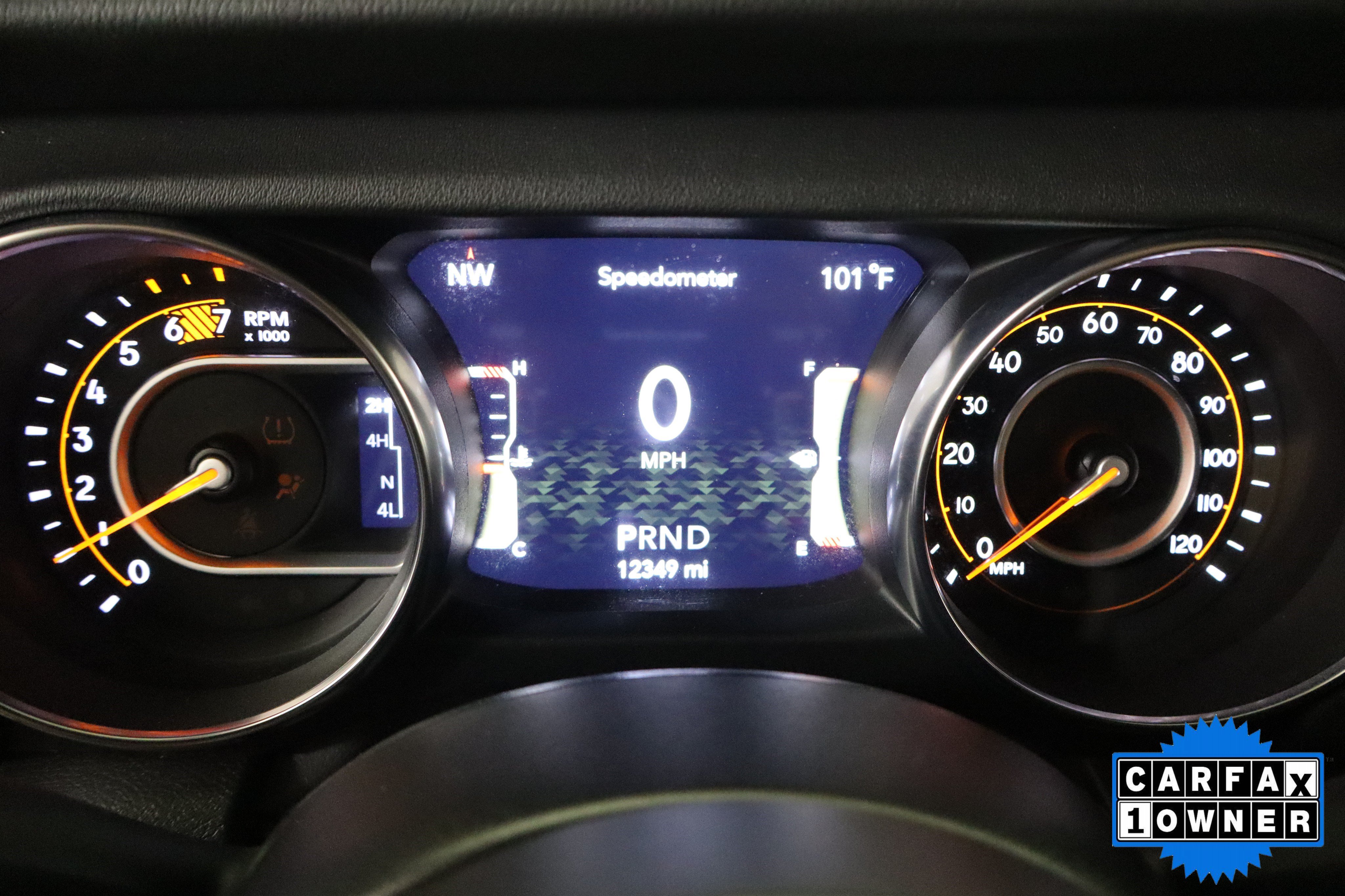 Used 2022 Jeep Wrangler Unlimited Sahara AWD/4WD image 19