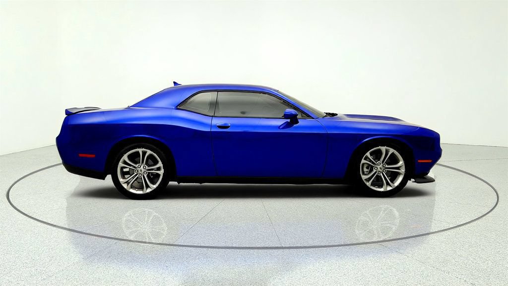 Used 2022 Dodge Challenger GT w/ Plus Package RWD image 4