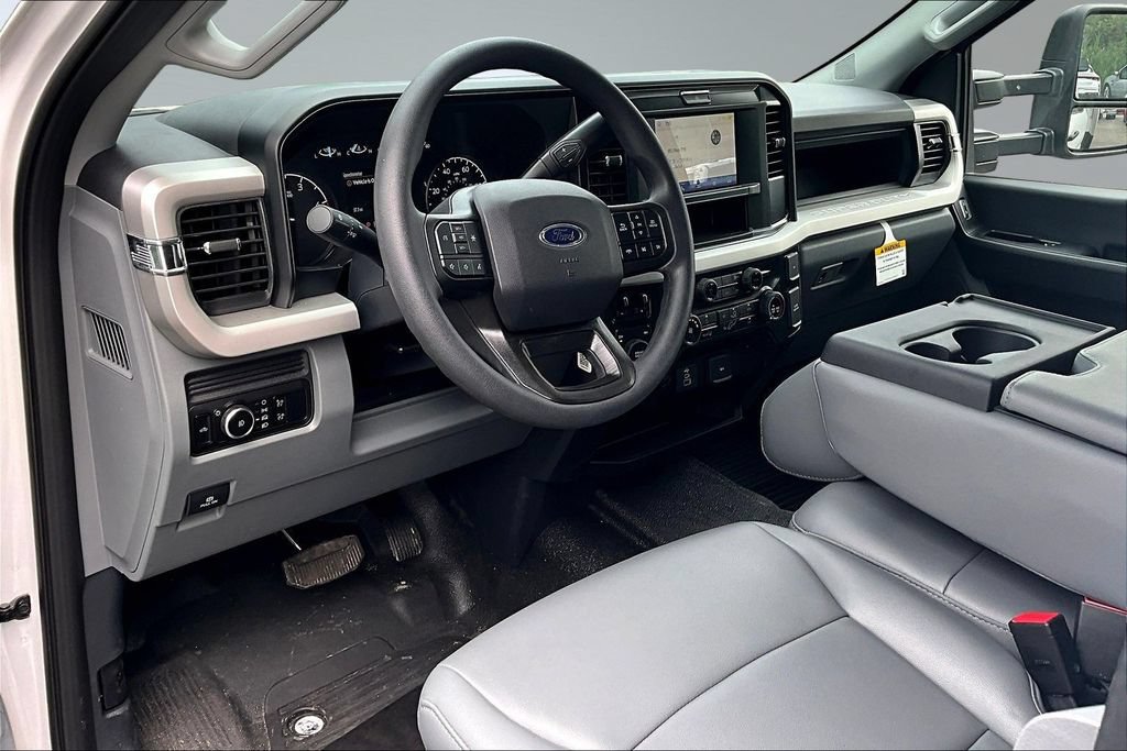 New 2026 Ford F450 XL w/ XL Chrome Package AWD/4WD image 7