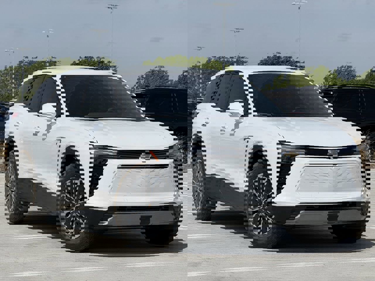 New 2026 Chevrolet Blazer EV LT image 2