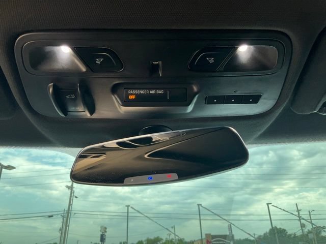 Used 2018 Chevrolet Camaro SS RWD image 16
