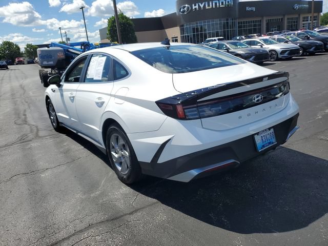 Certified 2025 Hyundai Sonata SE FWD image 3