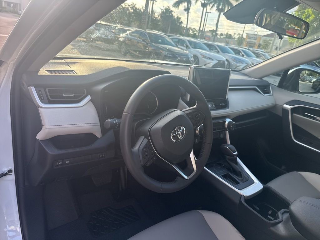 Used 2024 Toyota RAV4 XLE Premium FWD image 15