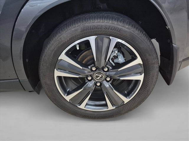 Used 2024 Lexus UX 250h FWD w/ Premium Package image 8