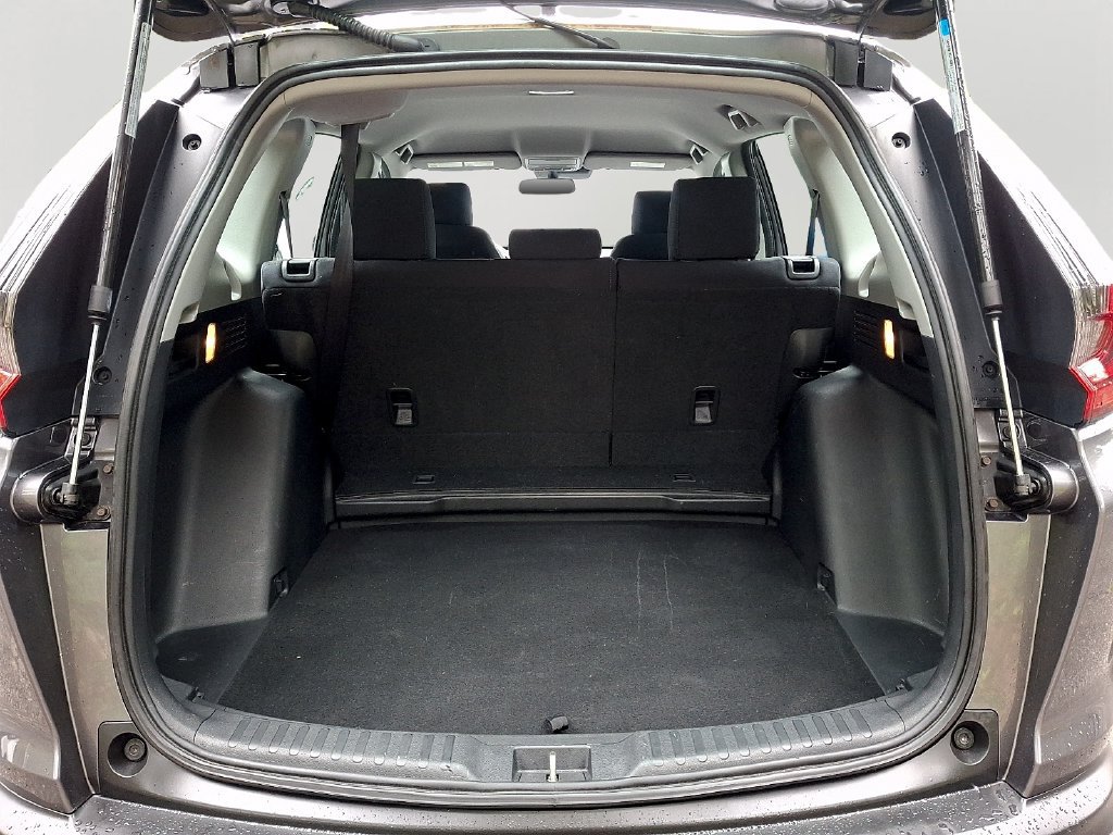 Used 2020 Honda CR-V LX image 32