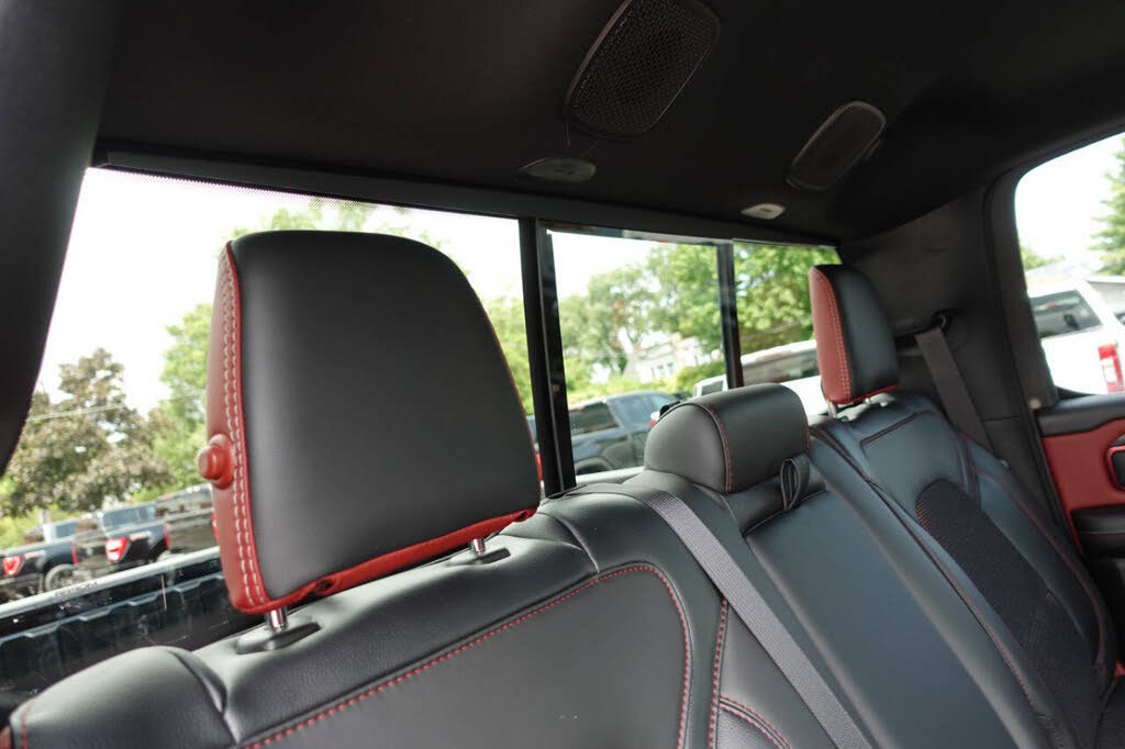 Used 2025 RAM 1500 Rebel AWD/4WD image 30