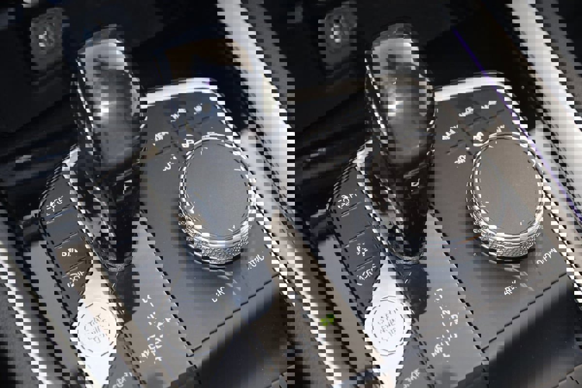 Used 2020 BMW Z4 sDrive30i w/ Convenience Package image 7