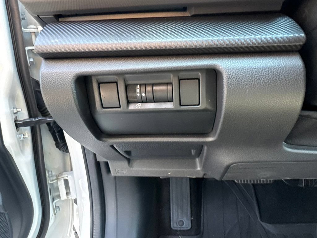 Certified 2024 Subaru Crosstrek 2.5i Limited w/ Crosstrek Mirror Package AWD/4WD image 19